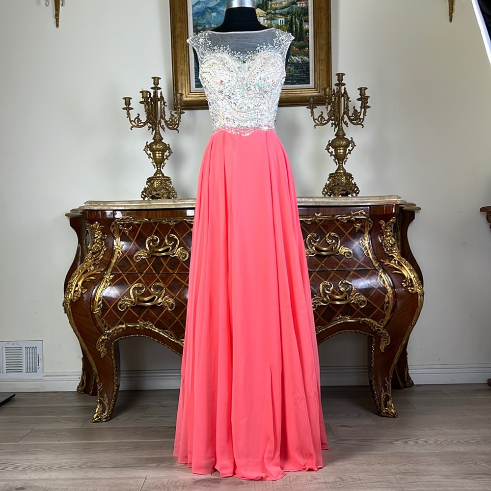 Special Occasion Formal Open Back Illusion beaded long Evening Gown prom dress